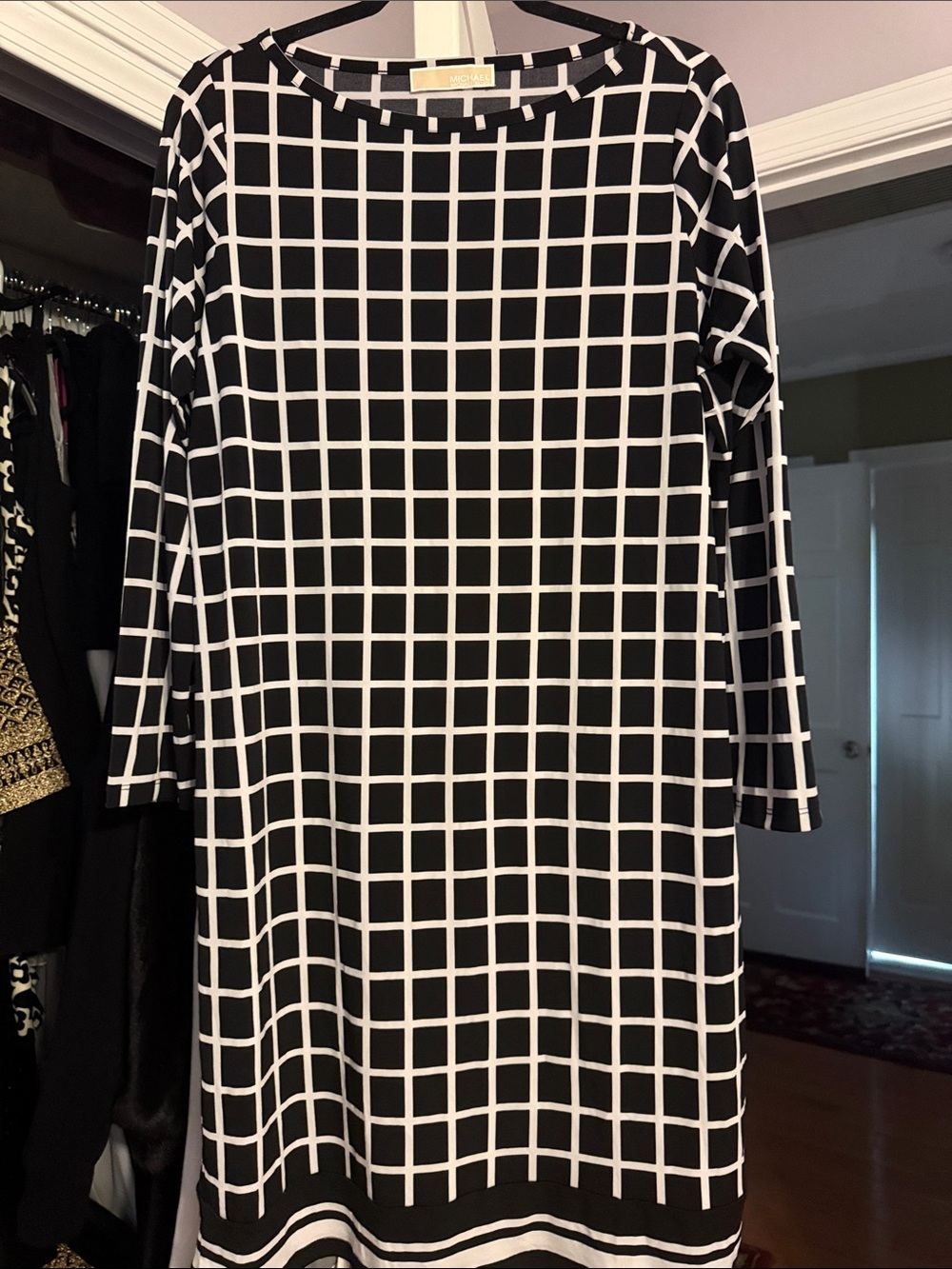 MICHAEL Michael Kors Black and White Grid Long Sleeve Shift Dress